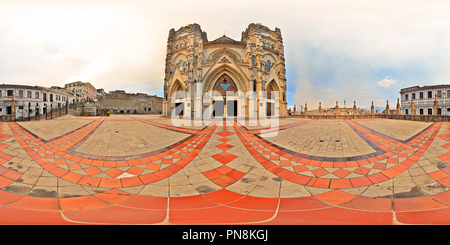 360 Grad Panorama Ansicht von Basilika del Voto Nacional Hauptplatz, Quito