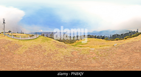 360 Grad Panorama Ansicht von El Panecillo Park Aussichtspunkt