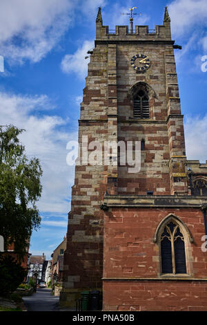 Verstärkte Ecken der Turm von St. Mary's Church Tower in Market Drayton, Shropshire Stockfoto