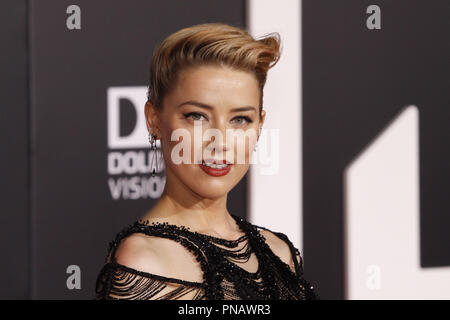 Bernstein gehört bei der Weltpremiere von Warner Bros' 'Justice League' an der Dolby Theatre in Hollywood, CA, November 13, 2017 statt. Foto von Joseph Martinez/PictureLux Stockfoto