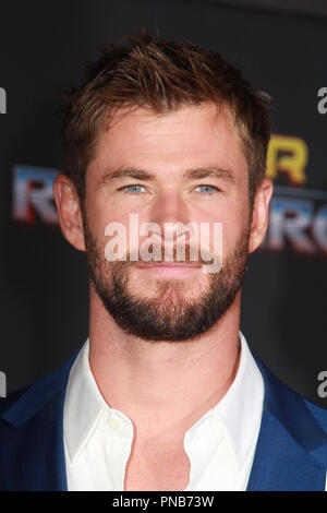 Chris Hemsworth 10/10/2017 Die Weltpremiere von 'Thor: Ragnarök' gehalten am El Capitan Theatre in Hollywood, CA Foto von Izumi Hasegawa/HNW/PictureLux Stockfoto