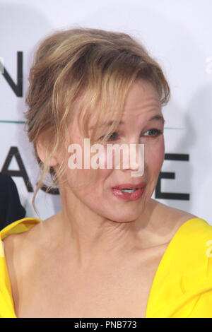 Renée Zellweger 10/12/2017 Los Angeles Premiere von Der ame Anders als Mich" bei Westwood Village Theater in Los Angeles, CA Foto von Izumi Hasegawa/HNW/PictureLux Stockfoto