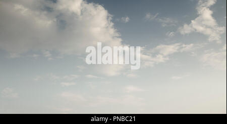 Schönen blauen Himmel Stockfoto