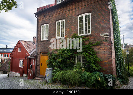 Damstredet Nachbarschaft für schrullige aus dem 18. Jahrhundert bekannt - Holzhäuser, Oslo, Norwegen Stockfoto