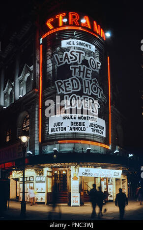 Letzte red hot Liebhaber am Strand Theatre, London, England, UK. Ca. 80er Stockfoto