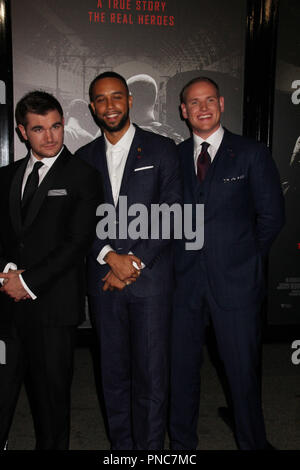 Alek Skarlatos, Anthony Sadler, Spencer Stein 02/05/2018 Die Weltpremiere von "Die 15:17 bis Paris' an Der sjr Theater bei Warner Bros Studios in Burbank, CA Foto von Izumi Hasegawa/HNW/PictureLux Stockfoto