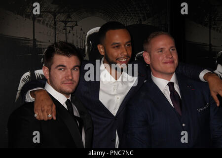 Alek Skarlatos, Anthony Sadler, Spencer Stein 02/05/2018 Die Weltpremiere von "Die 15:17 bis Paris' an Der sjr Theater bei Warner Bros Studios in Burbank, CA Foto von Izumi Hasegawa/HNW/PictureLux Stockfoto