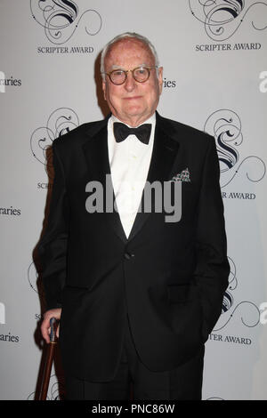 James Ivory 02/10/2018 Der USC Libraries 30. jährlichen Scripter Awards statt an der Edward L. Doheny Jr. Memorial Library der Universität von Südkalifornien in Los Angeles, CA Foto von Izumi Hasegawa/HNW/PictureLux Stockfoto