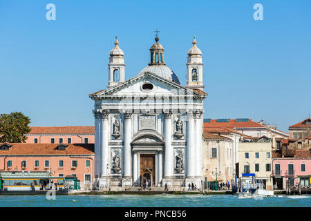 Santa Maria del Rosario (Santa Maria des Rosenkranzes, I Gesuati) dominikanische Kirche im Sestiere Dorsoduro, auf der Giudecca Kanal in Venedig, Italien. Stockfoto