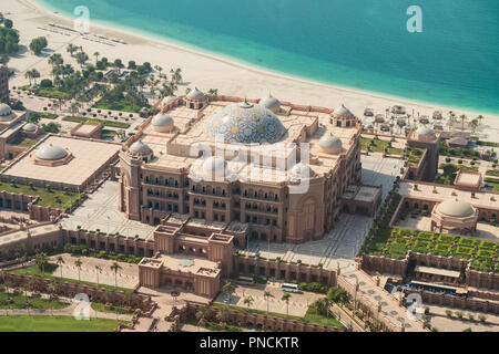 Ansicht von Luxus Emirates Palace Hotel in Abu Dhabi, VAE, Vereinigte Arabische Emirate Stockfoto