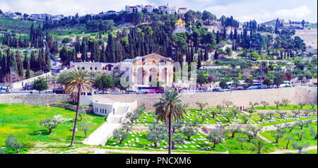 Kirche aller Nationen und Mary Magdalene Convent auf dem Ölberg, Jerusalem, israel Stockfoto