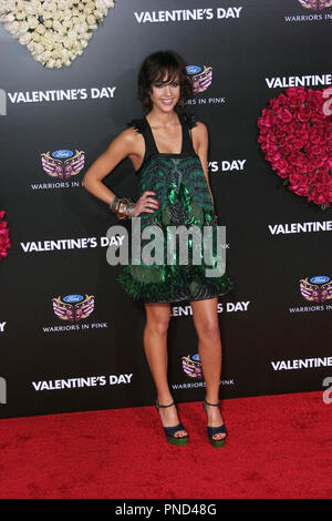 Jessica Alba auf der Los Angeles Weltpremiere von New Line Cinema "Valentinstag". Ankunft gehalten an der Grauman Chinese Theatre in Hollywood, CA. Februar 8, 2010. Foto: Richard Chavez/PictureLux Datei Referenz # AlbaJessica5 020810 RAC nur für redaktionelle Verwendung - Alle Rechte vorbehalten Stockfoto