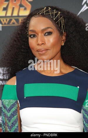 Angela Bassett bei der Weltpremiere von "Marvel Studios" Avengers: Infinity Krieg' auf dem Hollywood Blvd. in Hollywood, CA, 23. April 2018. Foto von Joseph Martinez/PictureLux Stockfoto