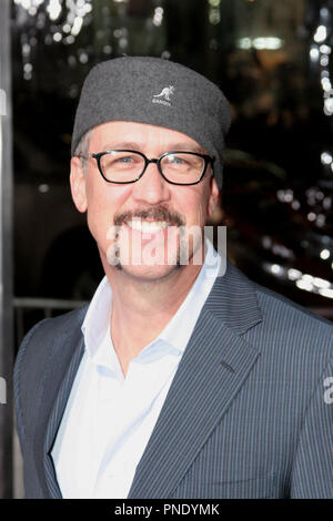 Alan Ruck bei der Premiere von CBS Filme der "außergewöhnlichen Maßnahmen". Ankunft gehalten an der Grauman Chinese Theatre in Hollywood, CA. 19. Januar 2010. Foto: Richard Chavez/PictureLux Datei Referenz # RuckAlan2 011910 PLX nur für redaktionelle Verwendung - Alle Rechte vorbehalten Stockfoto