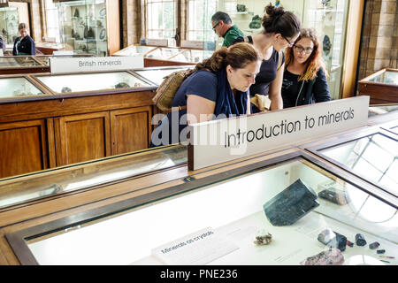 London England, Großbritannien, Großbritannien, Großbritannien, Kensington, Naturkundemuseum, innen, Mineralien Ausstellung Sammlungsgalerie galler Stockfoto