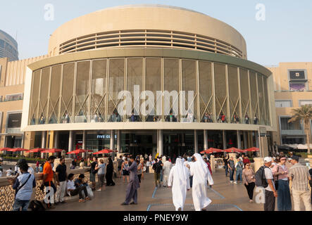Außen an der Dubai Mall in Dubai, Vereinigte Arabische Emirate. Stockfoto