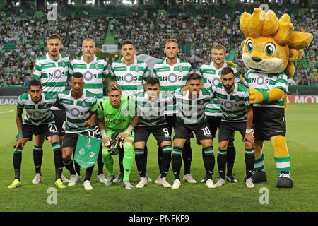 Lissabon, Portugal. 20 Sep, 2018. Aufstellung der Sporting CP Team während der UEFA Europa League 2018/19 Fußballspiel zwischen Sporting CP vs Karaba FC. Quelle: David Martins/SOPA Images/ZUMA Draht/Alamy leben Nachrichten Stockfoto