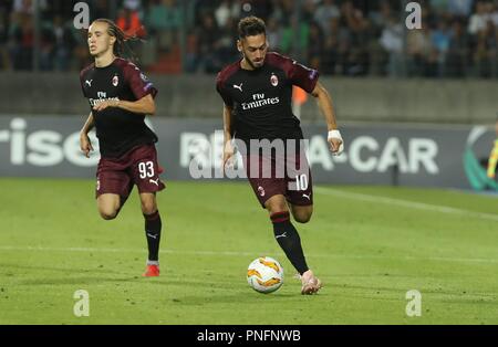 Dudelange, Luxemburg. Sept 2018 20. Hakan Calhanoglu (AC Mailand) während der UEFA Europa League, Gruppe F Fußballspiel zwischen F91 Dudelange und AC Mailand am 20. September 2018 Josy Barthel Stadion in Dudelange, Luxemburg - Foto Laurent Lairys/DPPI Credit: Laurent Lairys/Agence Locevaphotos/Alamy leben Nachrichten Stockfoto