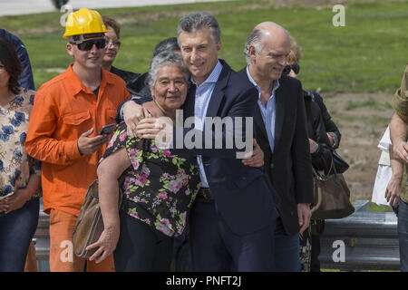 Der Provinz Buenos Aires, Buenos Aires, Argentinien. 20 Sep, 2018. INT. World News. 2018, September 20. Lanus, Provinz Buenos Aires, Argentinien.- Präsident von Argentinien MAURICIO MACRI weiht Olympischen Brücke an Ribera Sur, Lanus, Provinz Buenos Aires. Credit: Julieta Ferrario/ZUMA Draht/Alamy leben Nachrichten Stockfoto