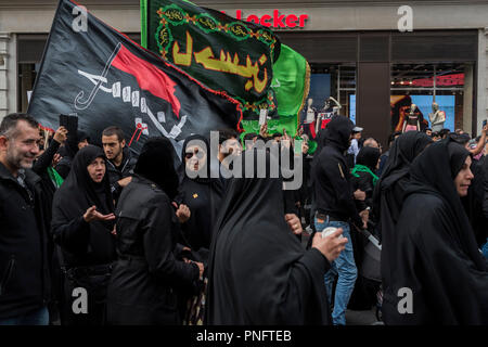 Ashura Tag März - britische Muslime märz hinunter Oxford Street die Erinnerung an Hussain, die gemarterten Enkel des Prohet Muhamed zu gedenken. Credit: Guy Bell/Alamy leben Nachrichten Stockfoto