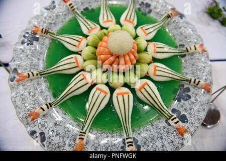 Huainan, Huainan, China. 21 Sep, 2018. Huainan, CHINA - Mehr als 300 Gerichte von bean-curd gesehen werden kann bei den Tofu Festival in Huainan gehalten, Osten ChinaÃ¢â'¬â"¢s der Provinz Anhui. Credit: SIPA Asien/ZUMA Draht/Alamy leben Nachrichten Stockfoto