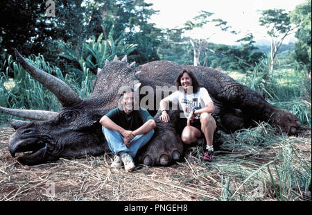 Original Filmtitel: Jurassic Park. Englischer Titel: Jurassic Park. Jahr: 1993. Regie: Steven Spielberg. Stars: Steven Spielberg. Credit: AMBLIN/Universal/Album Stockfoto