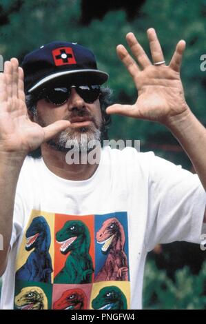 Original Filmtitel: Jurassic Park. Englischer Titel: Jurassic Park. Jahr: 1993. Regie: Steven Spielberg. Stars: Steven Spielberg. Credit: AMBLIN/Universal/Album Stockfoto