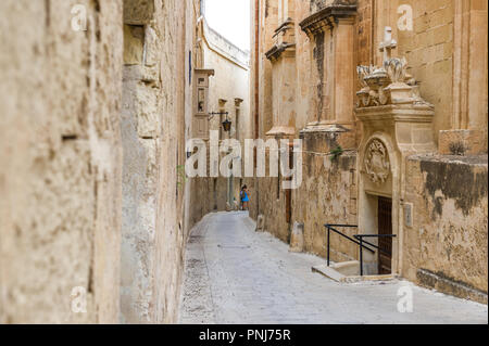 Die engen Gassen von Mdina, die alte Hauptstadt von Malta. Stockfoto