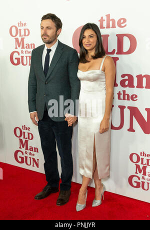 New York, Vereinigte Staaten. 20 Sep, 2018. Casey Affleck und Floriana Lima besuchen Premiere des Films, Der alte Mann und das Gewehr in Paris Theater Credit: Lev Radin/Pacific Press/Alamy leben Nachrichten Stockfoto