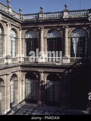 Terrasse - ANTIGUA LONJA Y CASA DE LA CONTRATACION-S XVI. Autor: HERRERA JUAN DE/MIJARES JUAN DE. Lage: Archivo de Indias. Spanien. Stockfoto