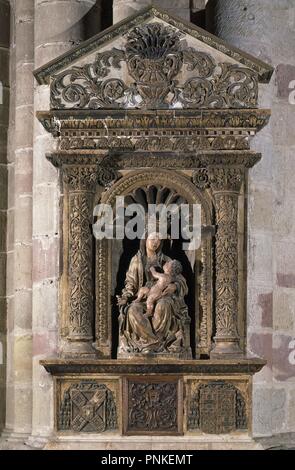 RETABLO DE LA VIRGEN DEL Cepo" frei , O DE LA LECHE - SIGLO XVI-RENACIMIENTO ESPAÑOL. Autor: ALEAS MIGUEL. Lage: Catedral. Alcantud. Guadalajara. Spanien. Stockfoto