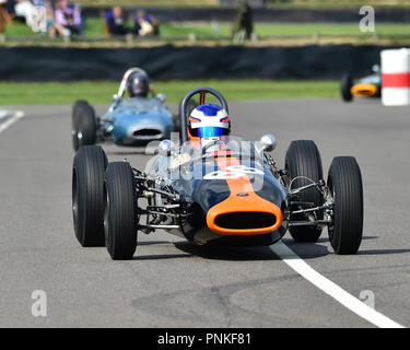 Cameron Jackson, Brabham Ford BT2, Chichester Cup, Formel Junioren, Goodwood Revival 2018, September 2018, Automobile, Autos, Rundstrecke, Classic, Stockfoto