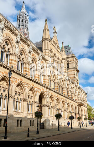 Fassade der Guildhall (Mock gotischen viktorianischen Gebäude), Home und Büros von Northampton Town Council, Northampton Town Centre, England. Stockfoto