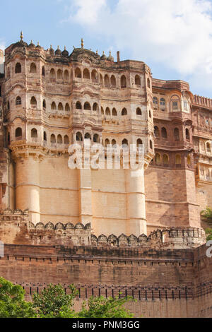 Mehrangarh oder Mehran Fort (15. Jahrhundert), in Jodhpur, Rajasthan gelegen, ist eine der größten Festungen in Indien Stockfoto