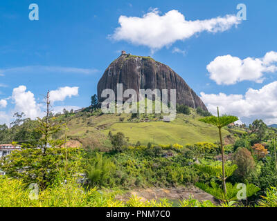 Rock von guatape (Piedra Del Penol) Guatape, Kolumbien Stockfoto