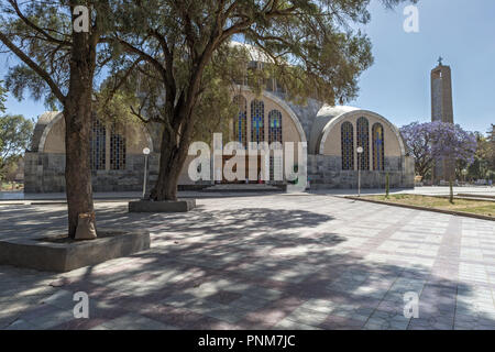 Außen auf die neue Kathedrale von Tsion Maryan, der Hl. Maria von Zion, Axum, Äthiopien Stockfoto