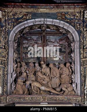 CAPILLA MONDRAGON - RETABLO MAYOR DE TERRACOTTA - DESCENDIMIENTO - 1526. Autor: MAESTRE MIGUEL RAMON. Lage: CATEDRAL - Interieur. SANTIAGO DE COMPOSTELA. Coruña. Spanien. Stockfoto