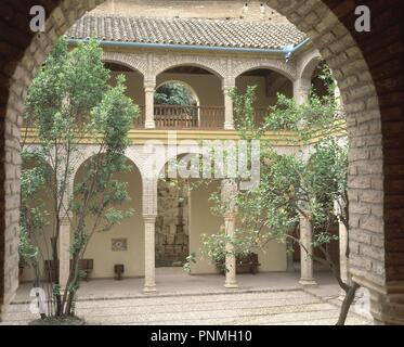 CORDOBA Palacio Congresos y Exposiciones DESDE 1980 - ANTIGUO HOSPITAL DE SAN SEBASTIAN, CONSTRUIDO EN EL S. XVI. Lage: Palacio de Congresos y Exposiciones. Spanien. Stockfoto