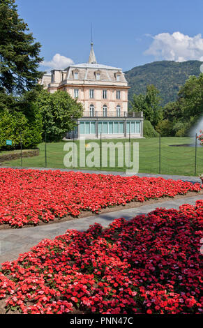 Die botanischen Gärten der Villa Taranto (Giardini Botanici Villa Taranto) ist in der Stadt Pallanza am westlichen Ufer des Lago Maggiore. Die Gärten waren e Stockfoto