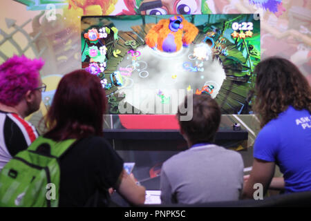 Computer Spiel Fans und Cosplayer teilnehmen, EGX 2018 NEC, Birmingham, UK, Samstag, 22. September 2018, Rosanna Marie Saracino Saracino Credit: Rosanna/Alamy leben Nachrichten Stockfoto