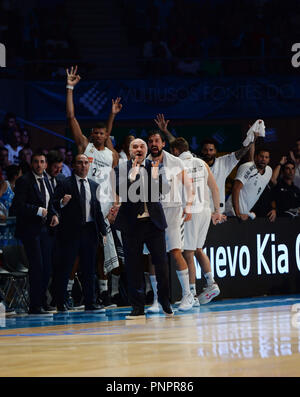 Santiago de Compostela, Spanien - 22 September - Pablo Laso Head Coach von Real Madrid ist chearing sein Team während der Endesa supercup Warenkorb finale Match zwischen Real Madrid Korb und Kirolbet Baskonia auf Fontes tun Saar am 22. September 2018 in Santiago de Compostela, Spanien (Foto: Felipe Gonzo/Cordon drücken) Stockfoto