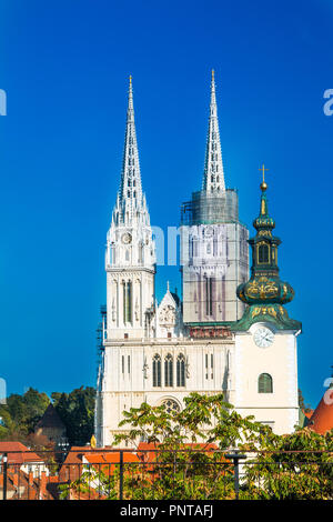 Kathedrale in Zagreb, Kroatien, Blick von der Oberstadt Stockfoto