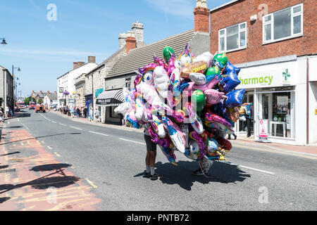 Abergele Karneval und Schicksal 14. Juli 2018 an der Küste von Nordwales Stockfoto