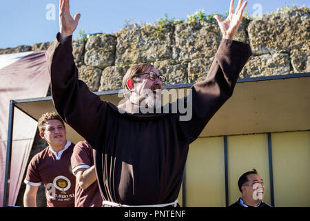 Original Film Titel: BAJE DIOS Y LO QUE VEA. Englischer Titel: BAJE DIOS Y LO QUE VEA. Jahr: 2017. Regisseur: CURRO VELAZQUEZ. Stars: KARRA ELEJALDE. Credit: Morena Films/TVE/TURANGA FILME/UNO EQUIS DIOS/VERGNE, Julio/Album Stockfoto