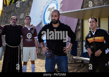 Original Film Titel: BAJE DIOS Y LO QUE VEA. Englischer Titel: BAJE DIOS Y LO QUE VEA. Jahr: 2017. Regisseur: CURRO VELAZQUEZ. Stars: ALAIN HERNANDEZ. Credit: Morena Films/TVE/TURANGA FILME/UNO EQUIS DIOS/VERGNE, Julio/Album Stockfoto