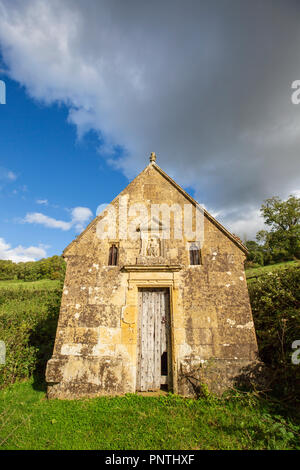 St Kenelm des heiligen Brunnen in der Nähe von Winchcombe, Cotswolds, Gloucestershire, England Stockfoto