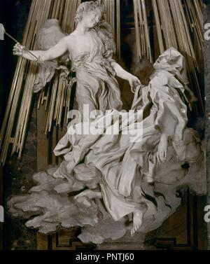 EL EXTASIS DE SANTA TERESA - 1645-1652 - ESCULTURA EN MARMOL - BARROCO ITALIANO. Autor: BERNINI, Gian Lorenzo. Lage: IGLESIA DE SANTA MARIA DELLA VITTORIA. Rom. Stockfoto