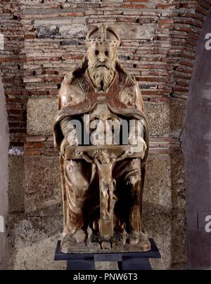 - ESCULTURA: Iglesia de Santisima Trinidad-S XV-MARMOL POLICROMADO. Lage: MUSEO DE CACERES/PALACIO DE LAS VELETAS. CACERES. Spanien. Stockfoto