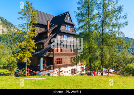 Blick auf Berghütte Gebäude in Pieniny in der Nähe von Trzy Korony (Drei Kronen), Polen Stockfoto