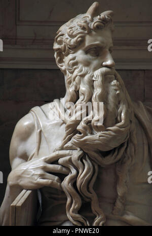 Mose. 1513-1515. Statue von Michelangelo (Michelangelo Buonarroti (1475-1564). Marmor. San Pietro in Vincoli Kirche. Rom. Italien. Stockfoto